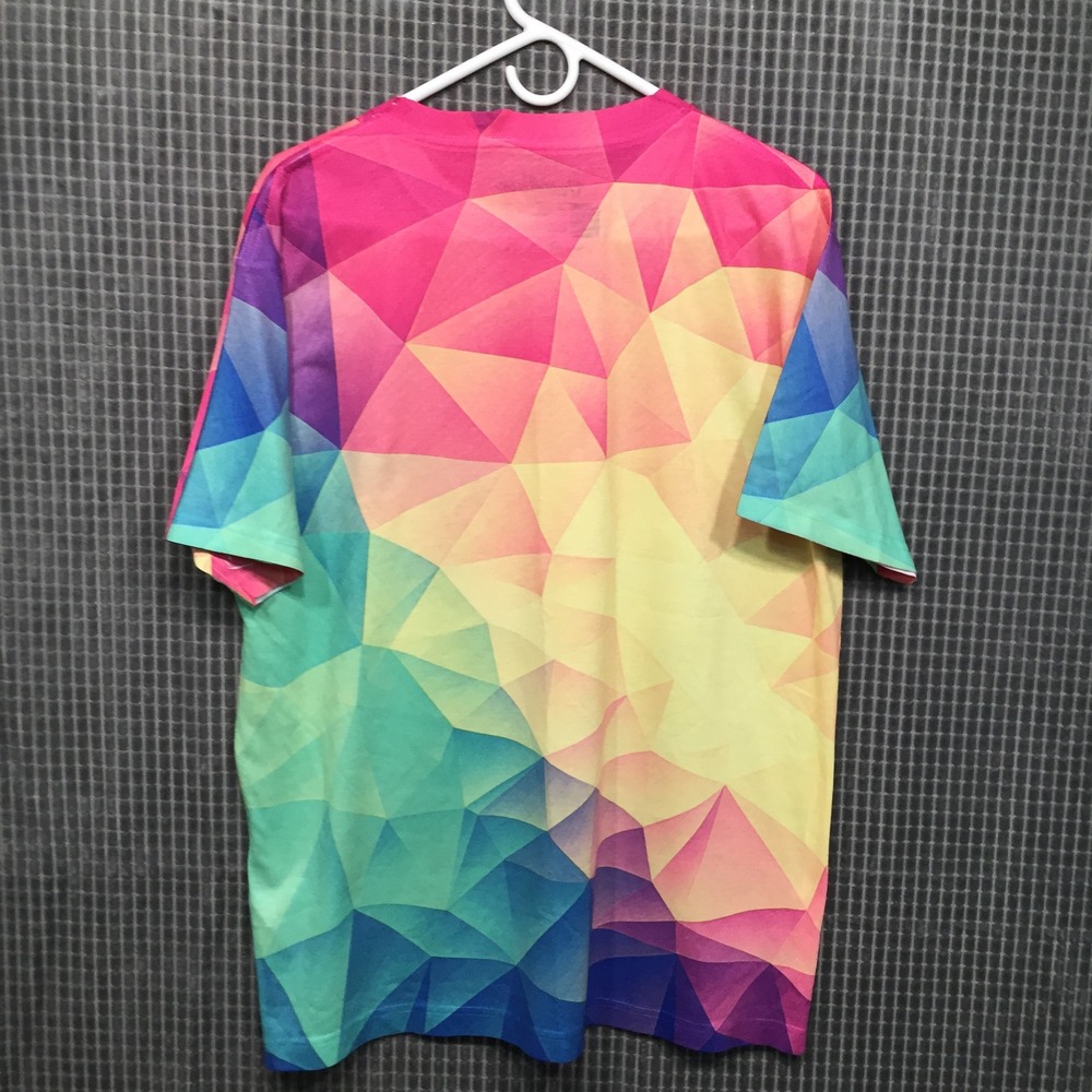 Threadless Mens T-Shirt Large Multi Color Excellent Geometric Polygon Print - Picture 2 of 6